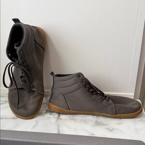 Feelgrounds Highrise Knit barefoot sneakers Men’s size 11 Grey